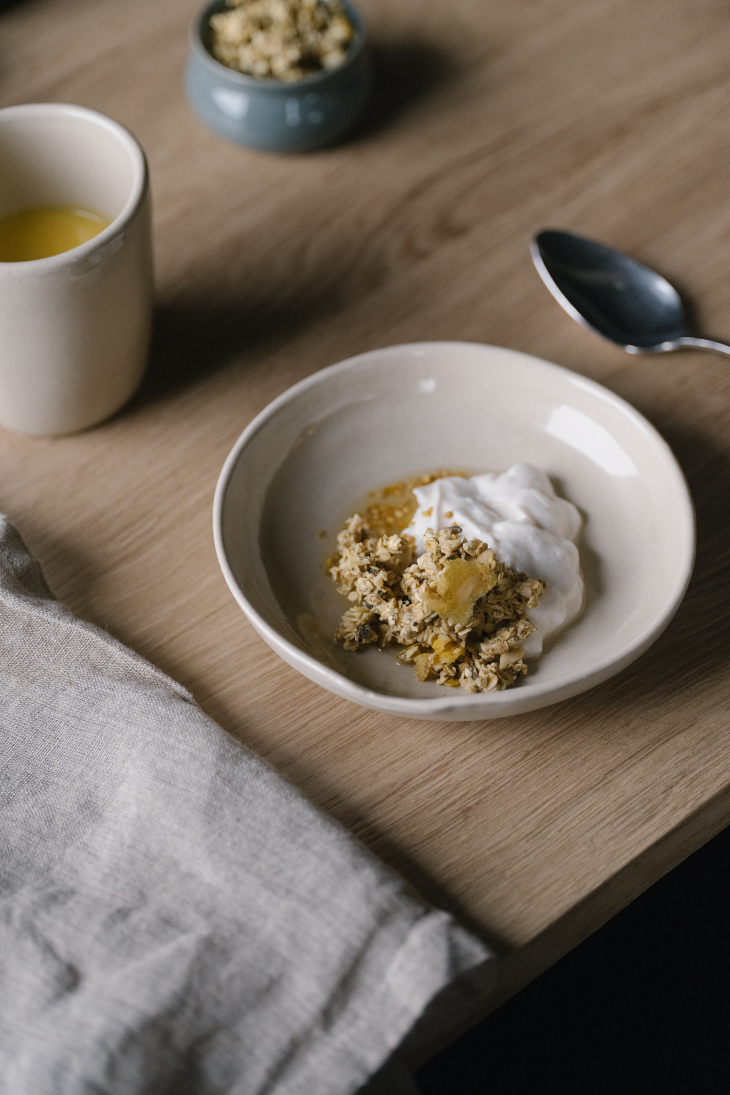 petit-dejeuner-mueslis-granolas-la-butte